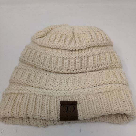 C.C. Exclusives Womens Knit Beanie Hat Cap Cream 100% Acrylic Cable Knit - Picture 9 of 12
